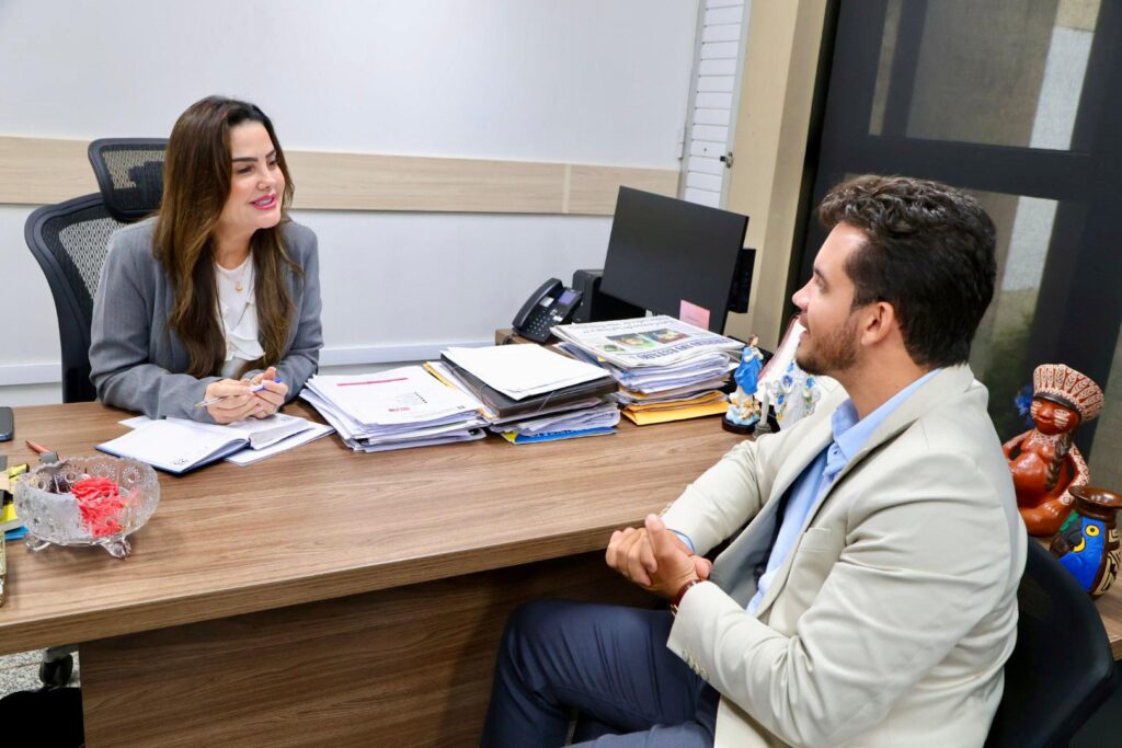 Vereador Roberto Duarte fortalece articulação política em busca de investimentos para Nova Alvorada do Sul Vereador Roberto Duarte fortalece articulação política em busca de investimentos para Nova Alvorada do Sul