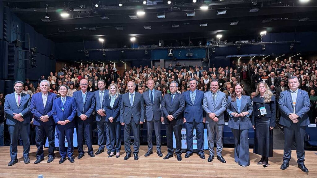 Em evento da Fiesp, Longen defende protagonismo da indústria na orientação sobre a reforma tributária Em evento da Fiesp, Longen defende protagonismo da indústria na orientação sobre a reforma tributária