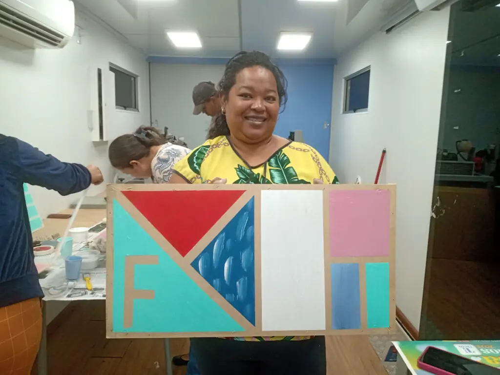 Qualificação do Senai abre caminho para mulheres retomarem carreira na indústria